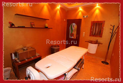 Knossos CitySpa Hotel 11